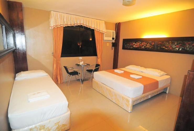 The Royal Coast Tourist Inn Panglao Extérieur photo